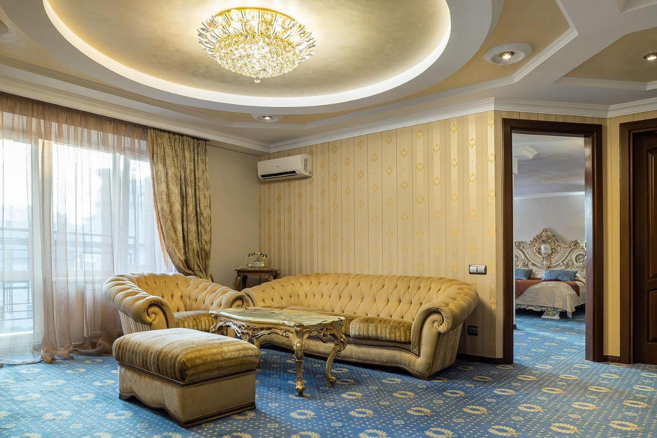 Eurohotel Lviv Kültér fotó