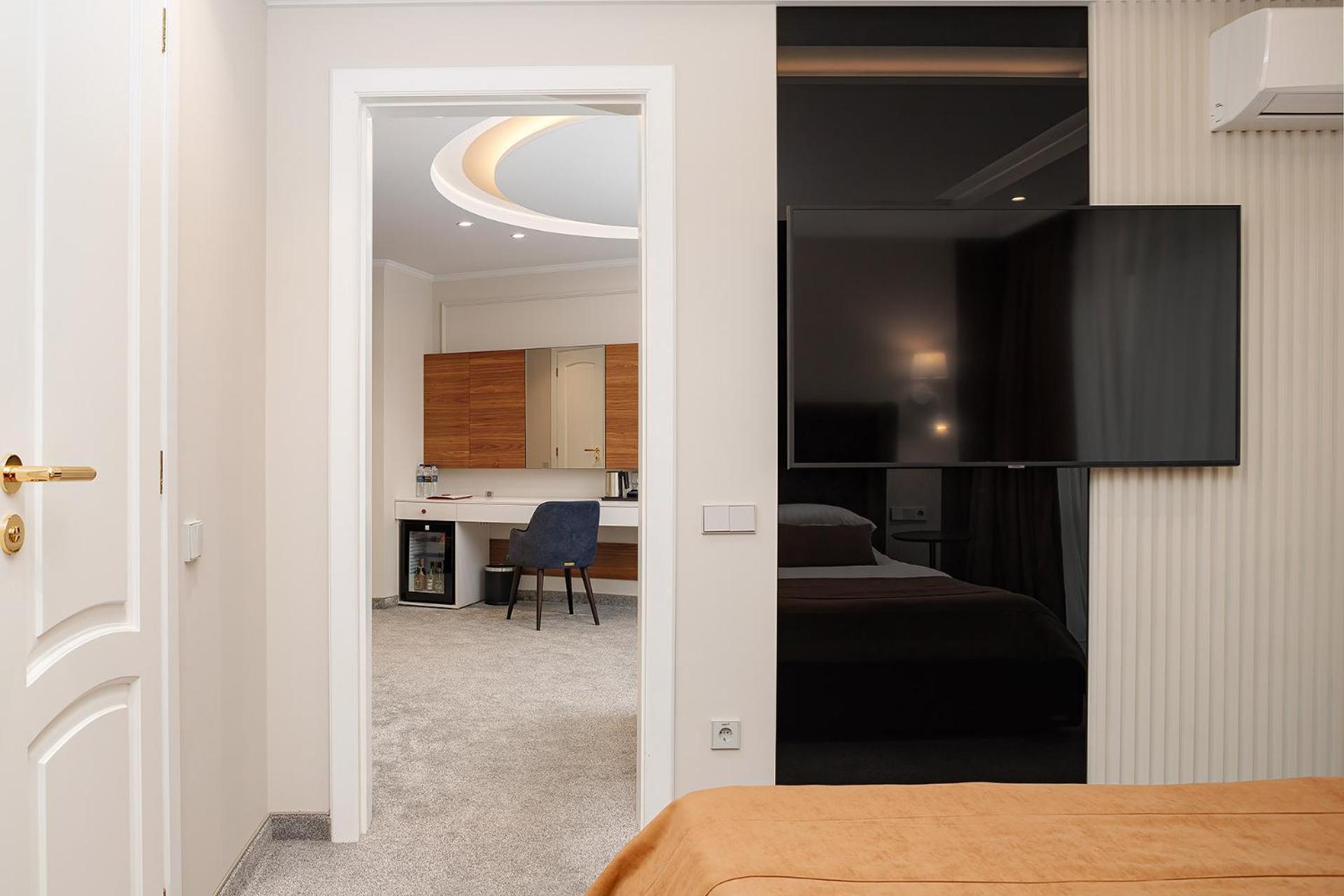 Eurohotel Lviv Kültér fotó