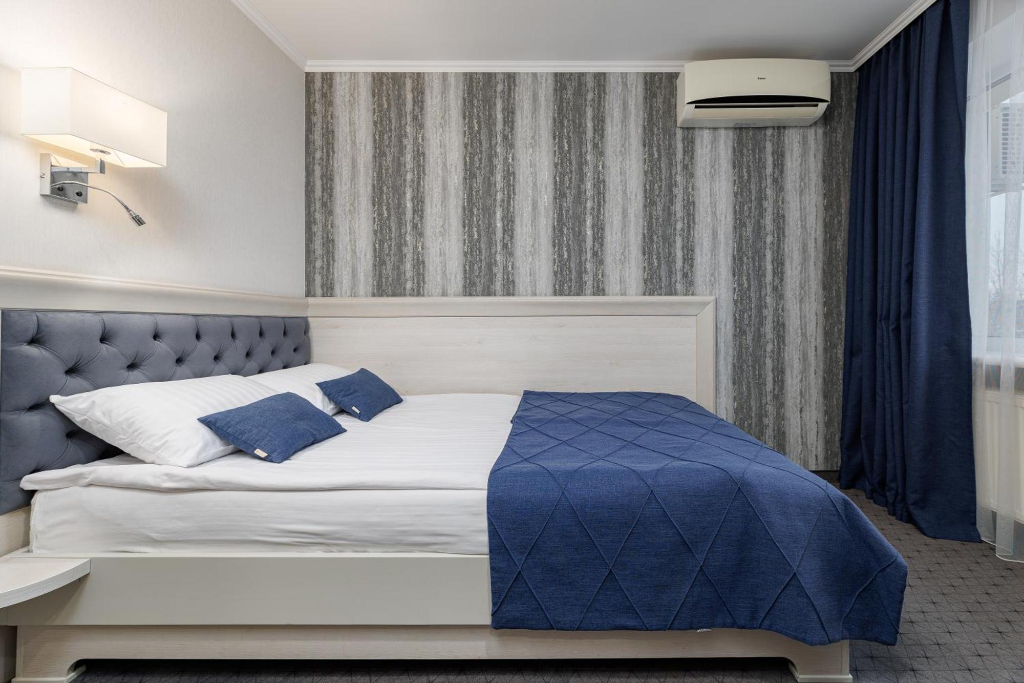 Eurohotel Lviv Szoba fotó