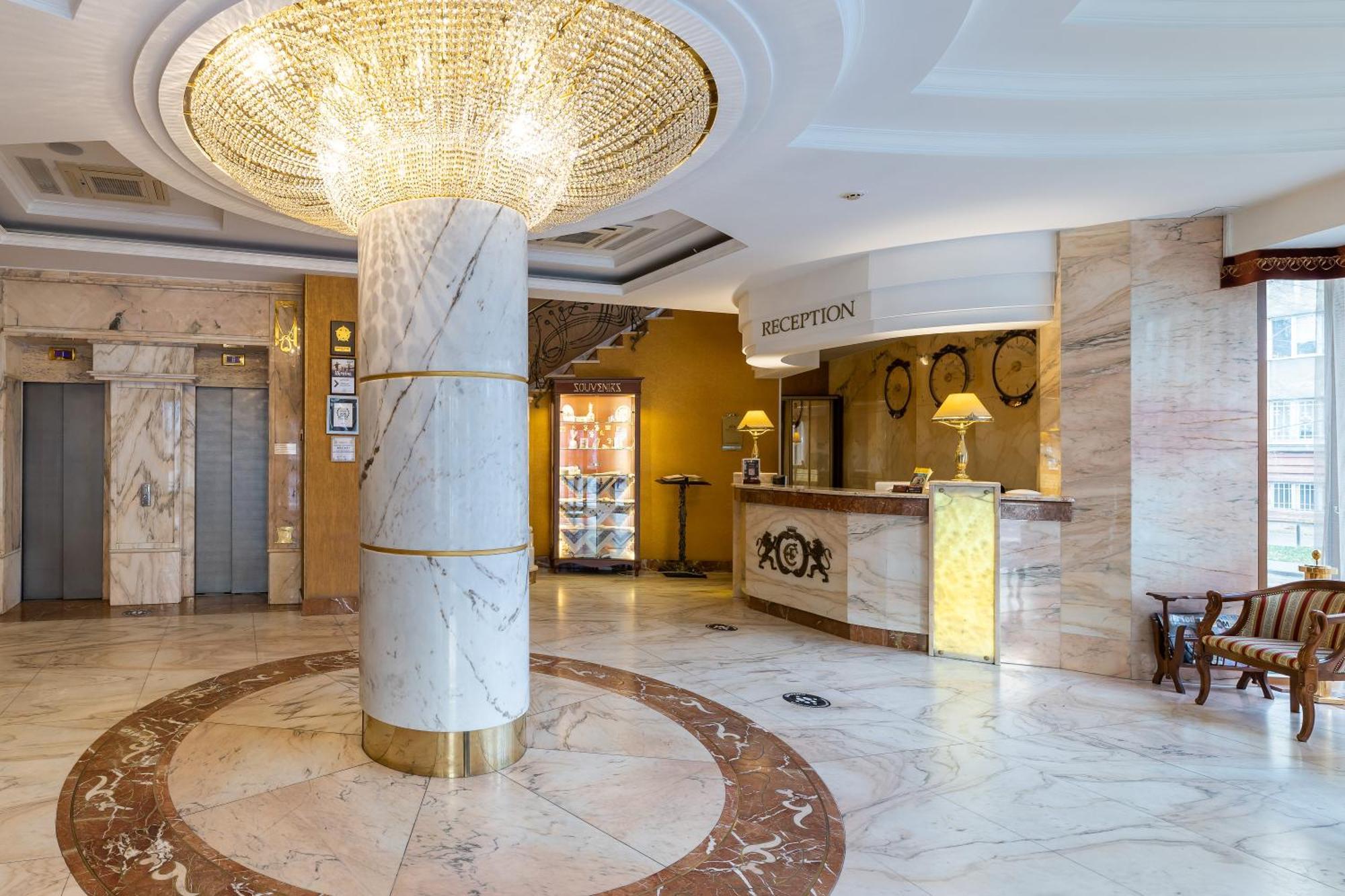 Eurohotel Lviv Kültér fotó